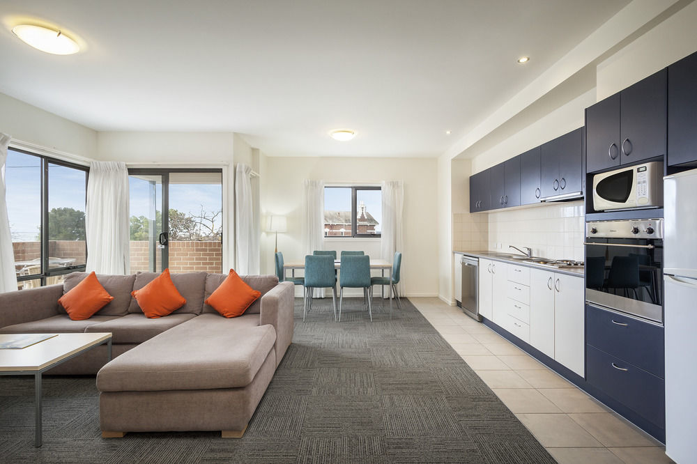 Quest Geelong Aparthotel Exteriör bild