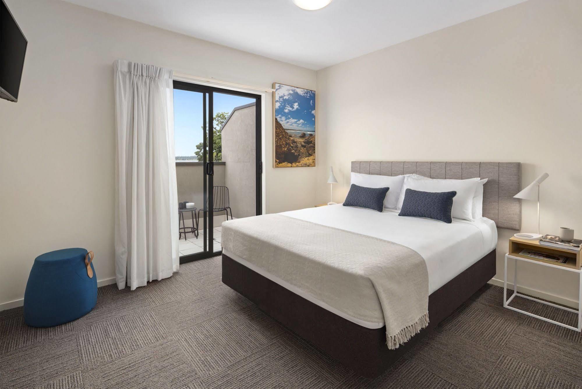 Quest Geelong Aparthotel Exteriör bild